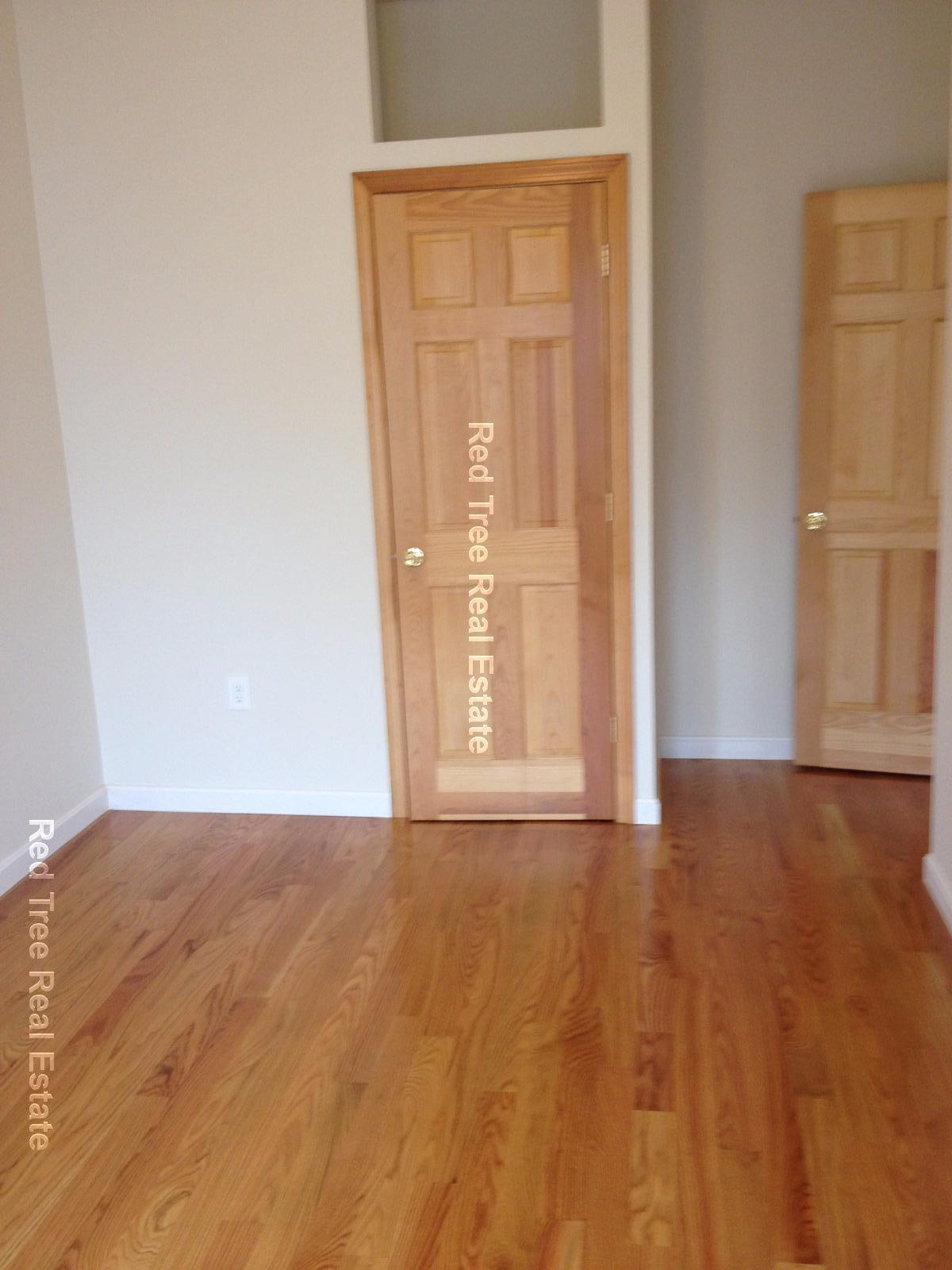 5 bed, 2 bath apartment for rent at 10 Moreland St Unit 1, Roxbury — photo 11 of 21