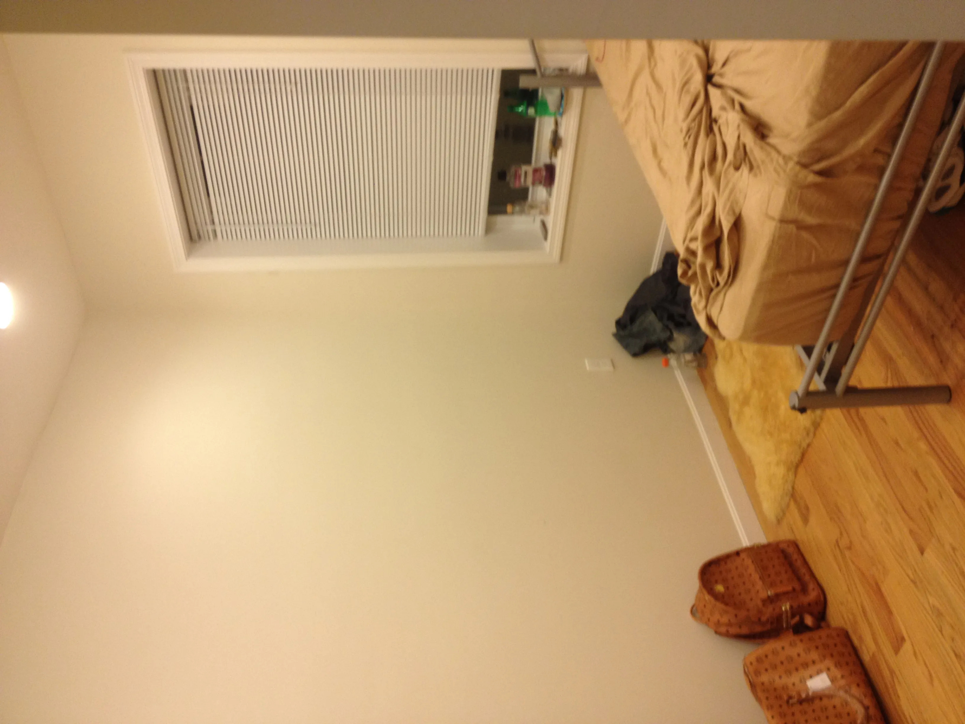 4 bed, 1.5 bath apartment for rent at 10 Moreland St Unit 2, Roxbury — photo 5 of 12