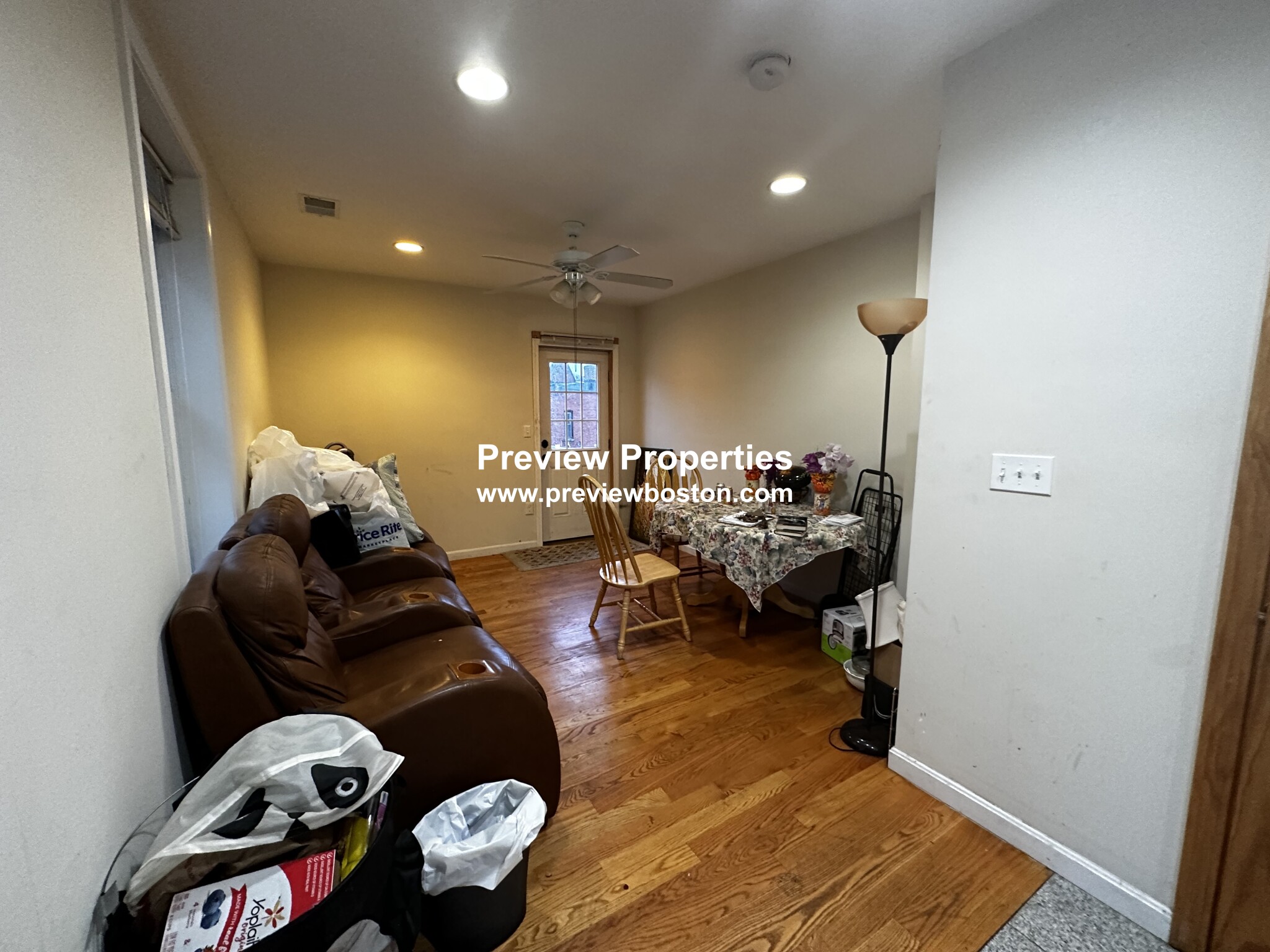 4 bed, 1.5 bath apartment for rent at 10 Moreland Unit 2P, Roxbury