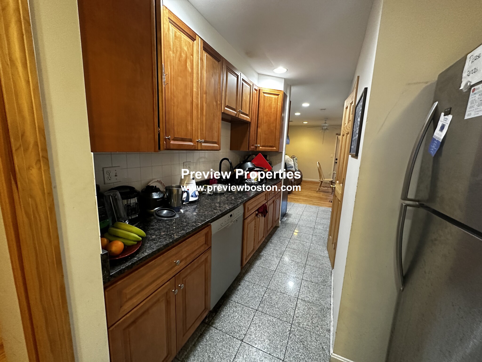 4 bed, 1.5 bath apartment for rent at 10 Moreland Unit 2P, Roxbury — photo 9 of 18