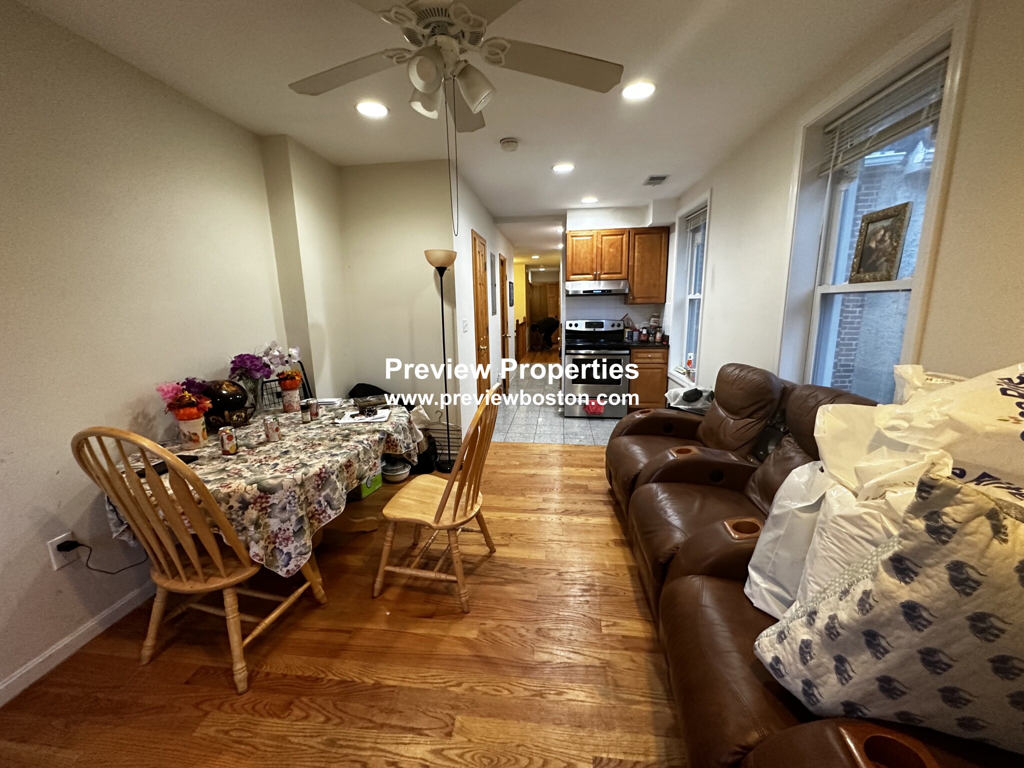 4 bed, 1.5 bath apartment for rent at 10 Moreland Unit 2P, Roxbury — photo 11 of 18