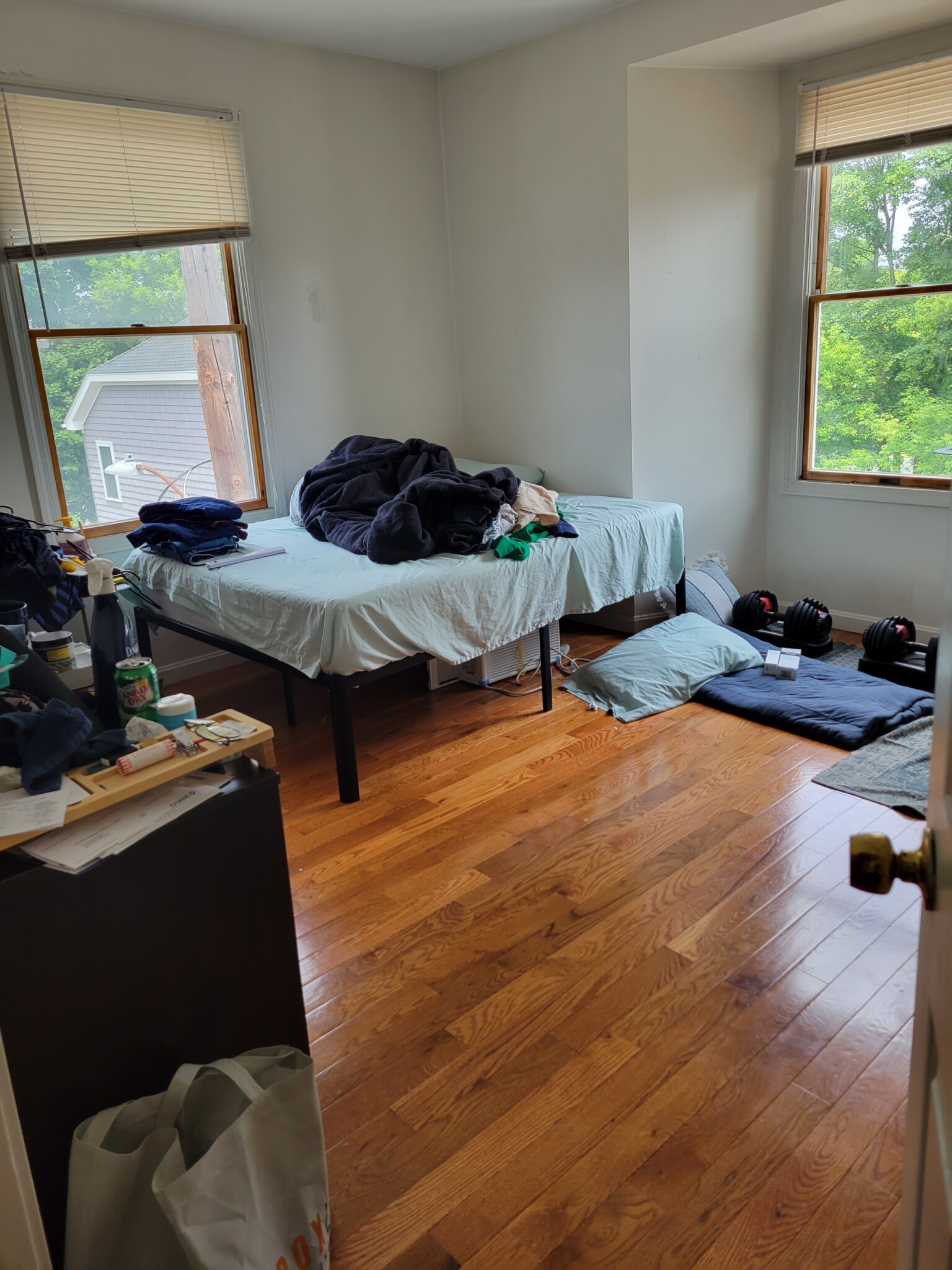 2 bed, 1 bath apartment for rent at 10 Morgan Pl Unit 2, Nonantum — photo 5 of 12