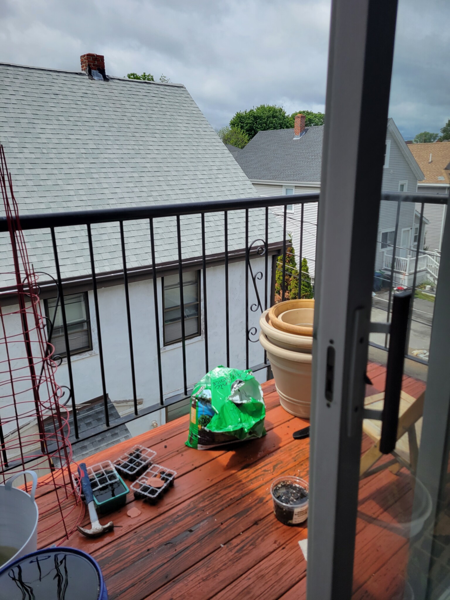 2 bed, 1 bath apartment for rent at 10 Morgan Pl Unit 2, Nonantum — photo 9 of 12