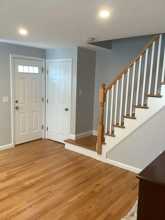 2 bed, 1 bath apartment for rent at 10 Moulton Ct Unit 10, Beverly — photo 4 of 21