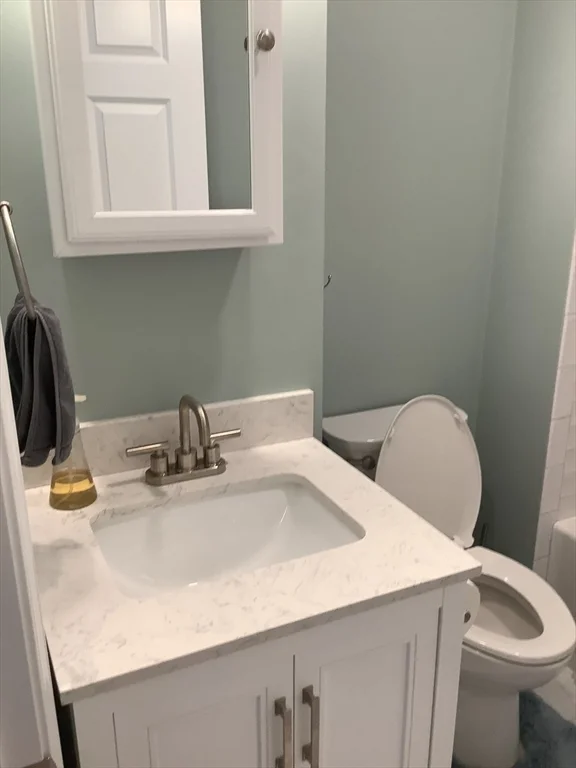 2 bed, 1 bath apartment for rent at 10 Moulton Ct Unit 10, Beverly — photo 7 of 21