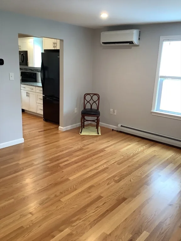2 bed, 1 bath apartment for rent at 10 Moulton Ct Unit 10, Beverly — photo 5 of 21