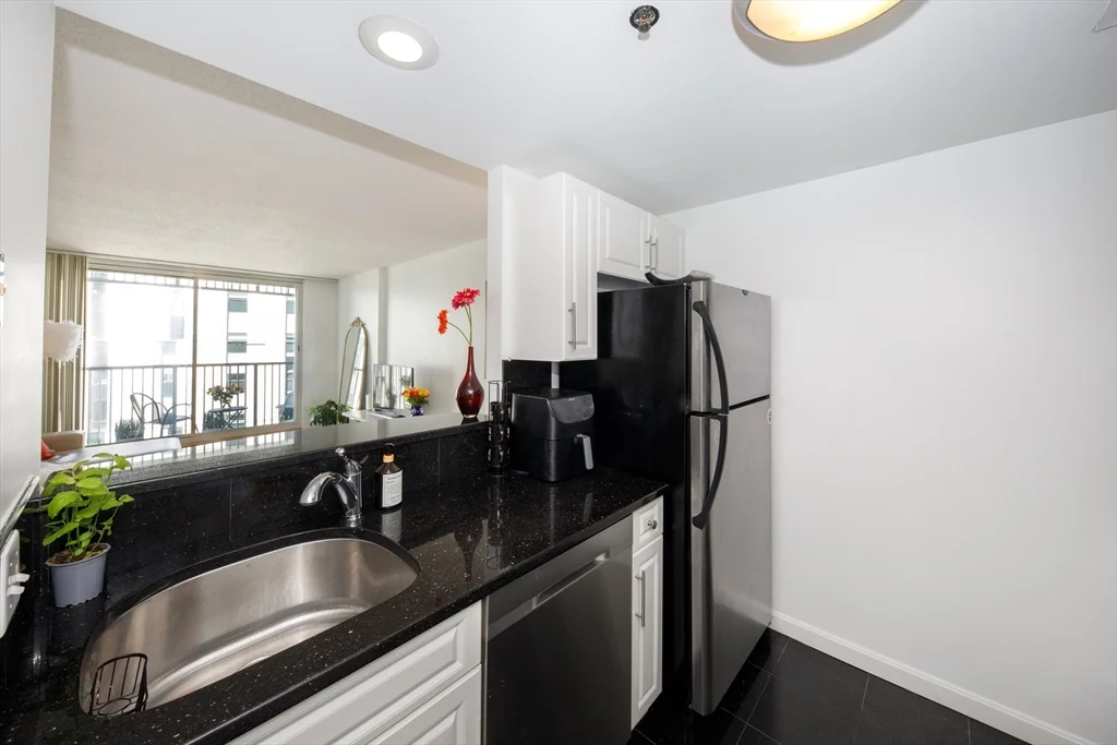 1 bed, 1 bath apartment for rent at 10 Museum Way Unit 1027, East Cambridge — photo 9 of 21