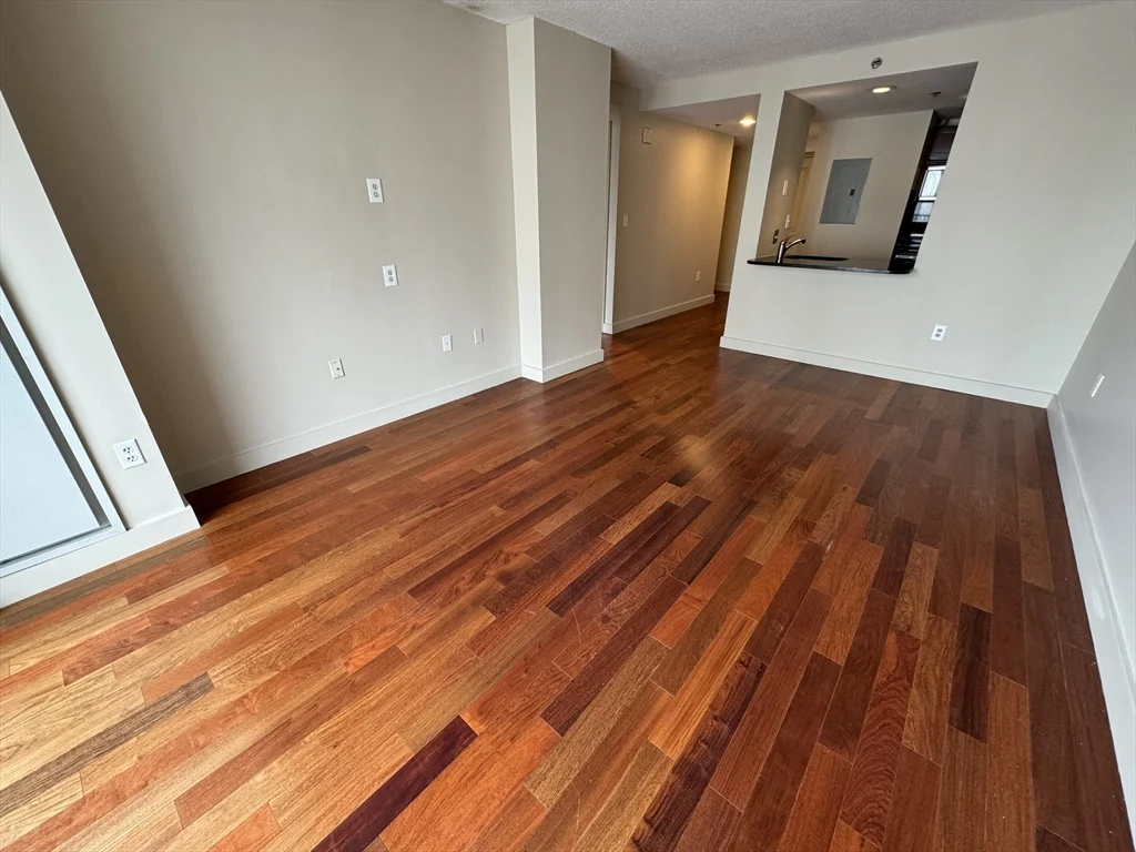 1 bed, 1 bath apartment for rent at 10 Museum Way Unit 1328, East Cambridge — photo 3 of 34