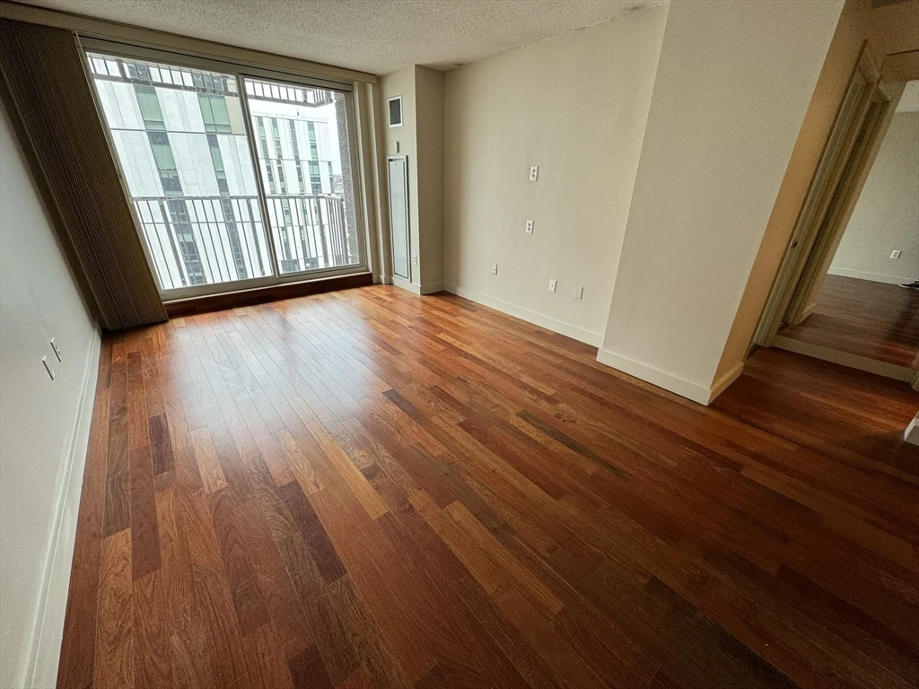 1 bed, 1 bath apartment for rent at 10 Museum Way Unit 1328, East Cambridge — photo 4 of 34