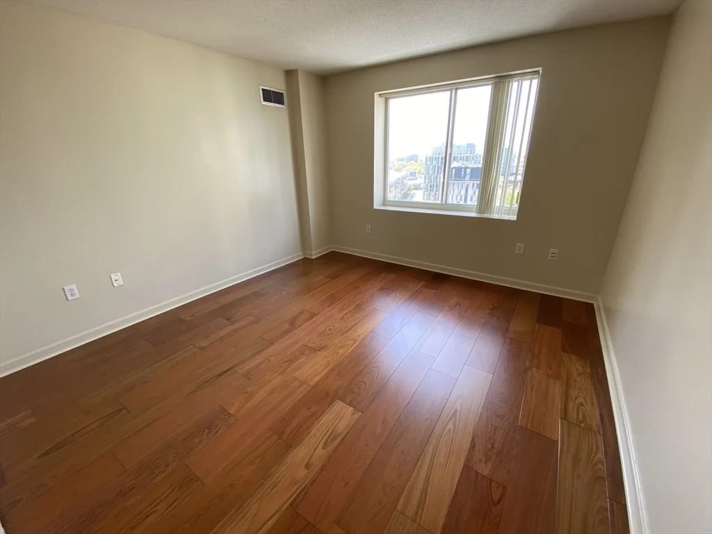2 bed, 2 bath apartment for rent at 10 Museum Way Unit 1424, East Cambridge — photo 10 of 33