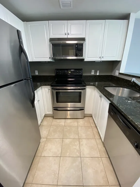 1 bed, 1 bath apartment for rent at 10 Museum Way Unit 1523, East Cambridge — photo 8 of 33