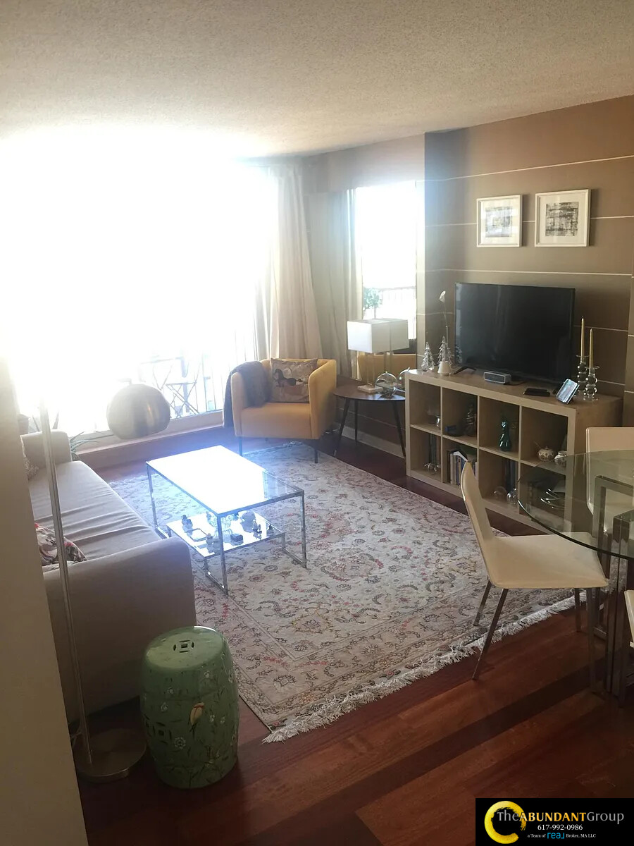 1 bed, 1 bath apartment for rent at 10 Museum Way Unit 1727, East Cambridge — photo 2 of 34