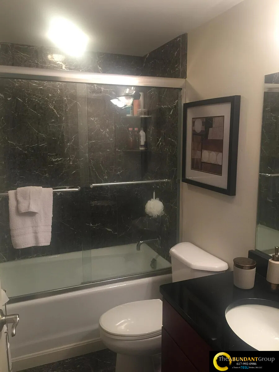 1 bed, 1 bath apartment for rent at 10 Museum Way Unit 1727, East Cambridge — photo 8 of 34
