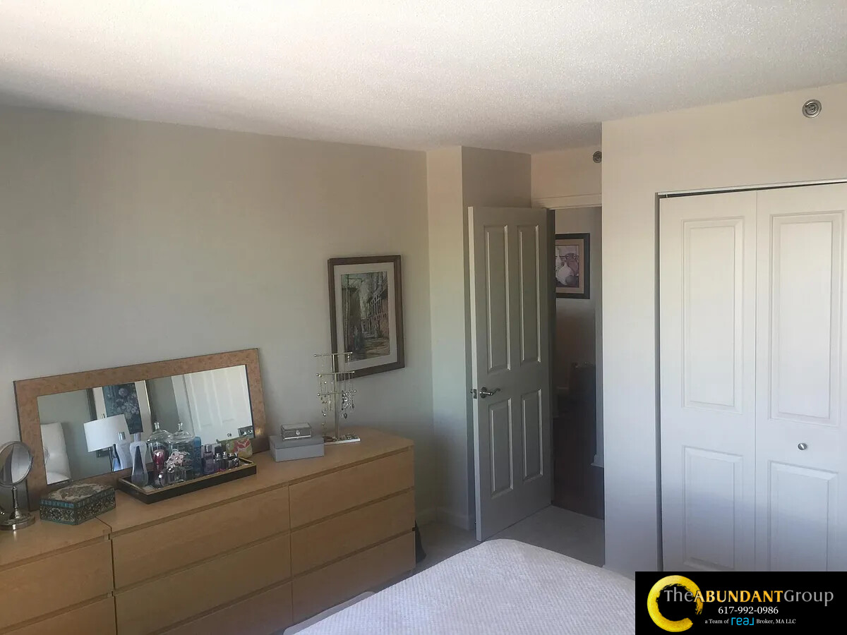1 bed, 1 bath apartment for rent at 10 Museum Way Unit 1727, East Cambridge — photo 14 of 34