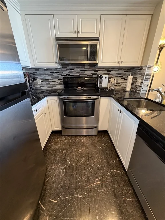 1 bed, 1 bath apartment for rent at 10 Museum Way Unit 1923, East Cambridge — photo 9 of 39