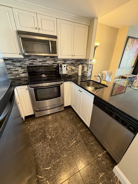 1 bed, 1 bath apartment for rent at 10 Museum Way Unit 1923, East Cambridge — photo 12 of 39