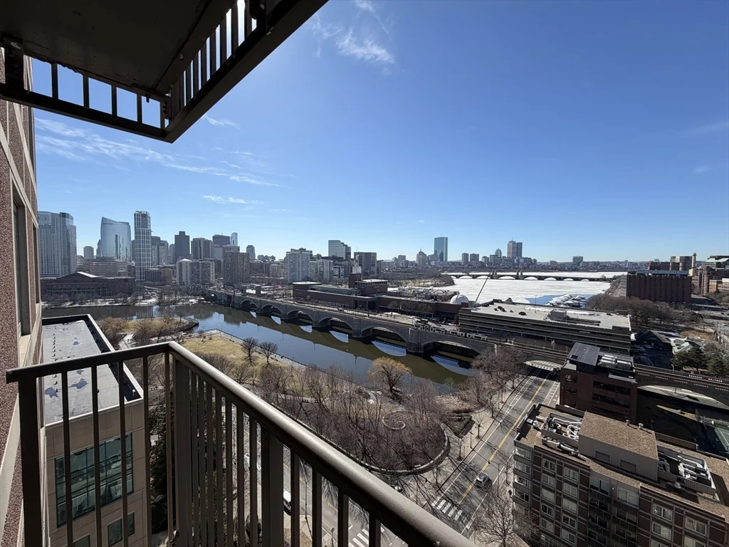 1 bed, 1 bath apartment for rent at 10 Museum Way Unit 1923, East Cambridge — photo 22 of 39