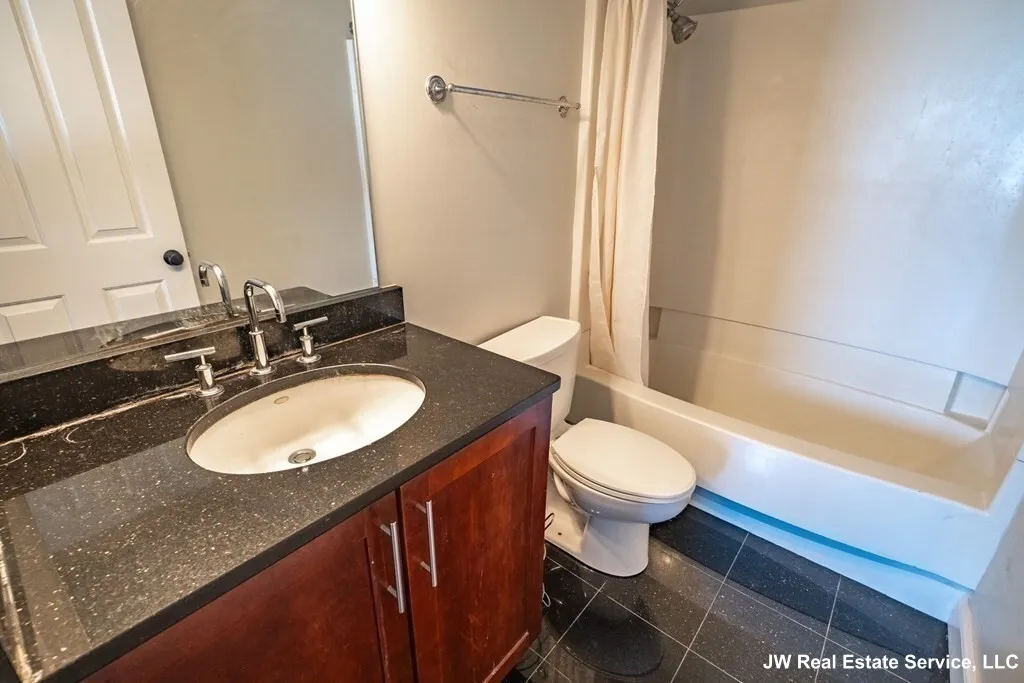 1 bed, 1 bath apartment for rent at 10 Museum Way Unit 1928, East Cambridge — photo 12 of 21