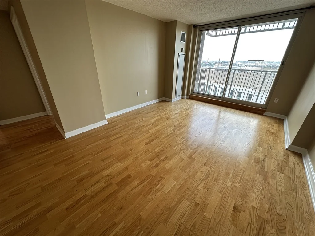 1 bed, 1 bath apartment for rent at 10 Museum Way Unit 2027, East Cambridge — photo 3 of 33