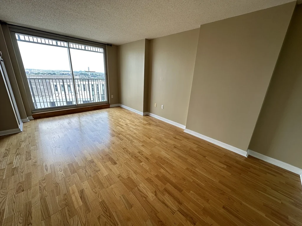 1 bed, 1 bath apartment for rent at 10 Museum Way Unit 2027, East Cambridge — photo 2 of 33