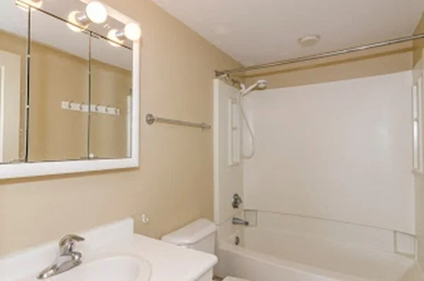 1 bed, 1 bath apartment for rent at 10 Museum Way Unit 2128, East Cambridge — photo 9 of 15