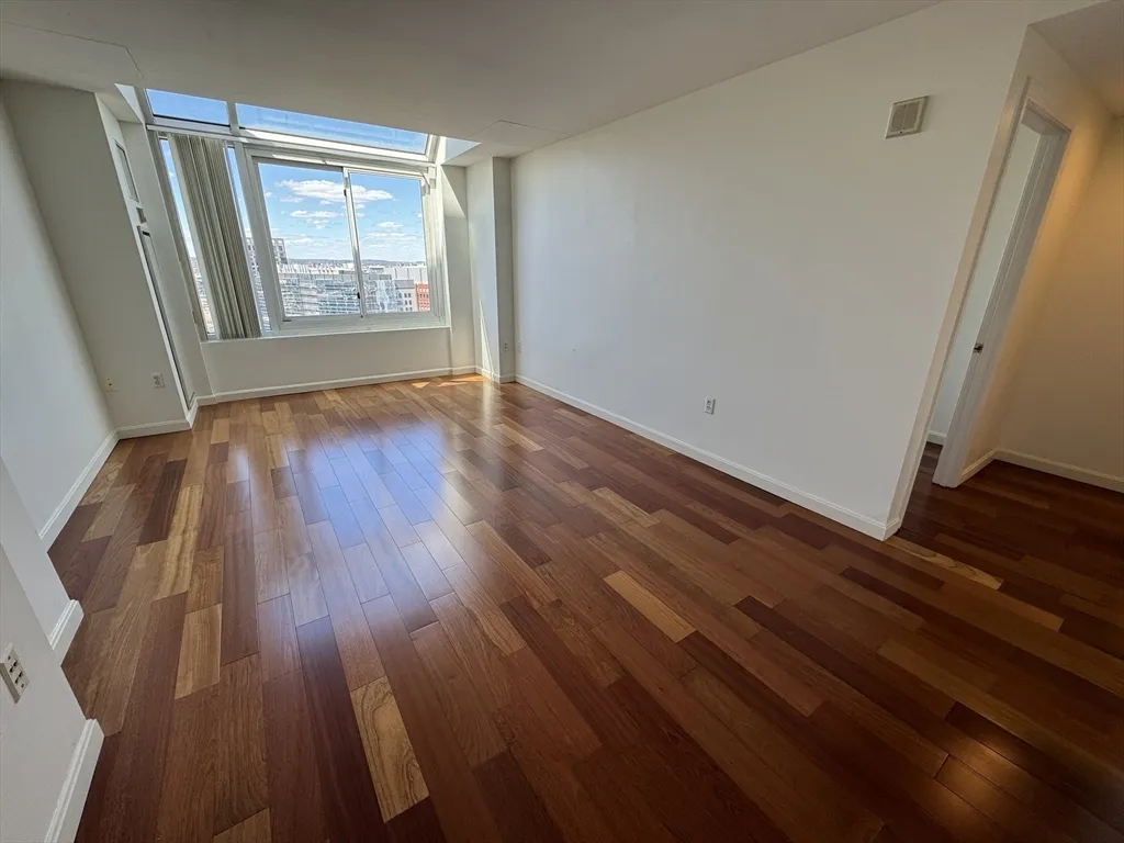 1 bed, 1 bath apartment for rent at 10 Museum Way Unit 2425, East Cambridge — photo 2 of 38