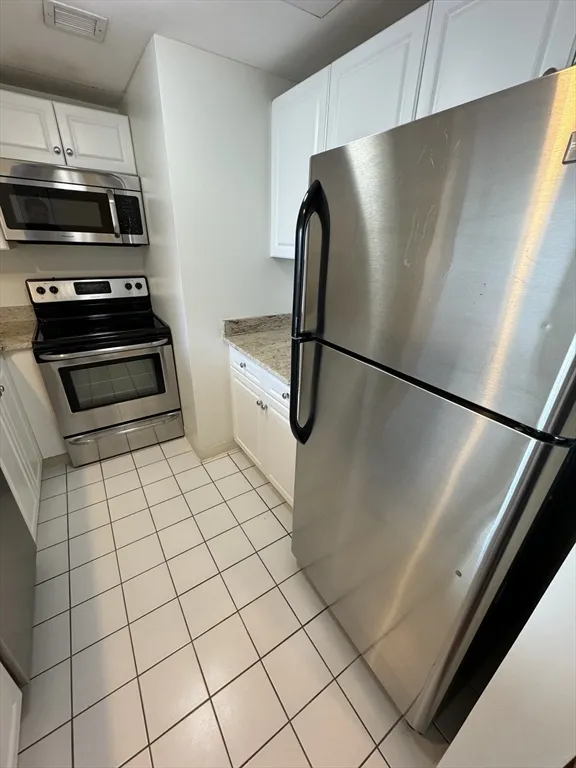 1 bed, 1 bath apartment for rent at 10 Museum Way Unit 2425, East Cambridge — photo 9 of 38