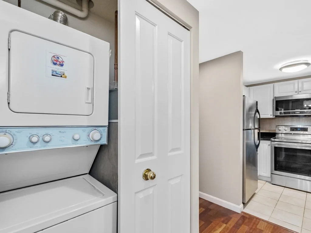 2 bed, 2 bath apartment for rent at 10 Museum Way Unit 422, East Cambridge — photo 11 of 26