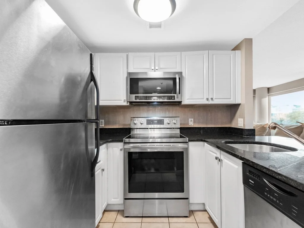 2 bed, 2 bath apartment for rent at 10 Museum Way Unit 422, East Cambridge — photo 5 of 26
