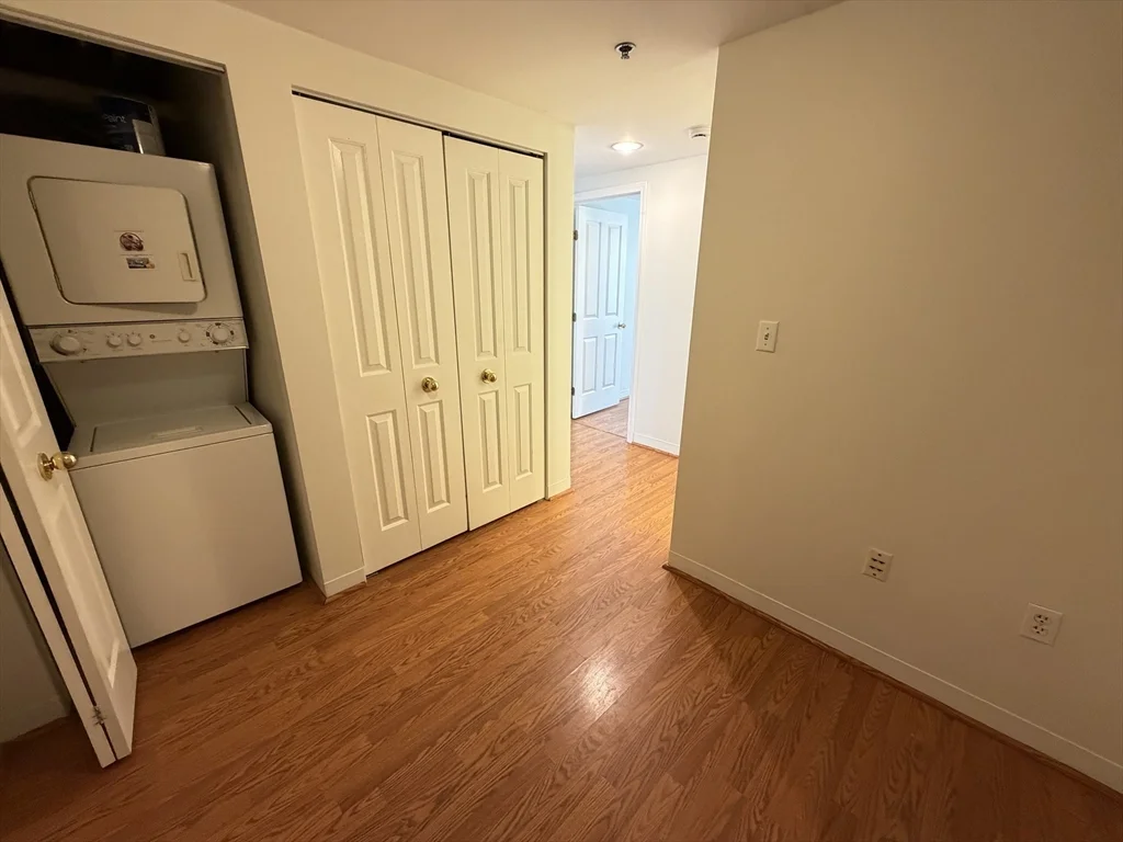 1 bed, 1 bath apartment for rent at 10 Museum Way Unit 523, East Cambridge — photo 13 of 31
