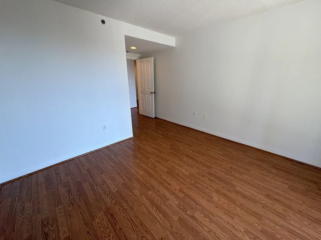 1 bed, 1 bath apartment for rent at 10 Museum Way Unit 523, East Cambridge — photo 10 of 31