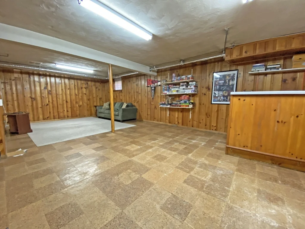 3 bed, 2 bath apartment for rent at 10 Nardone Rd, Newton Center — photo 14 of 19