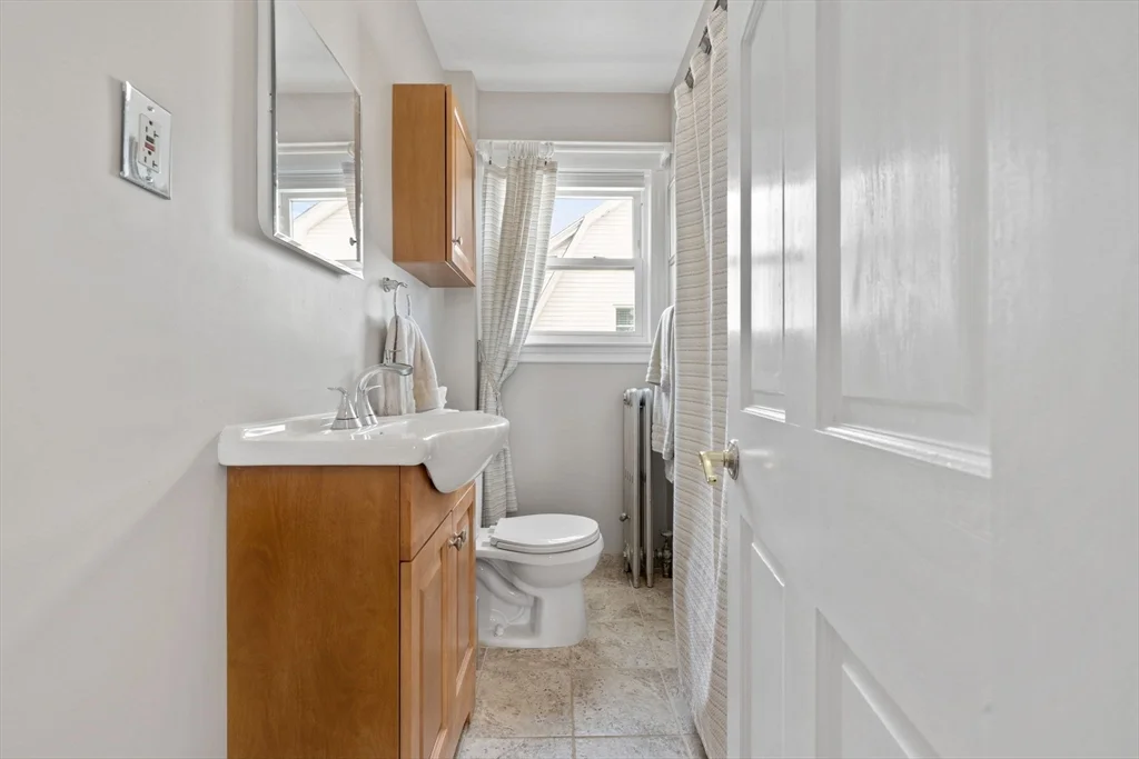 2 bed, 1 bath apartment for rent at 10 Newcastle Rd Unit 2, Peabody — photo 14 of 19