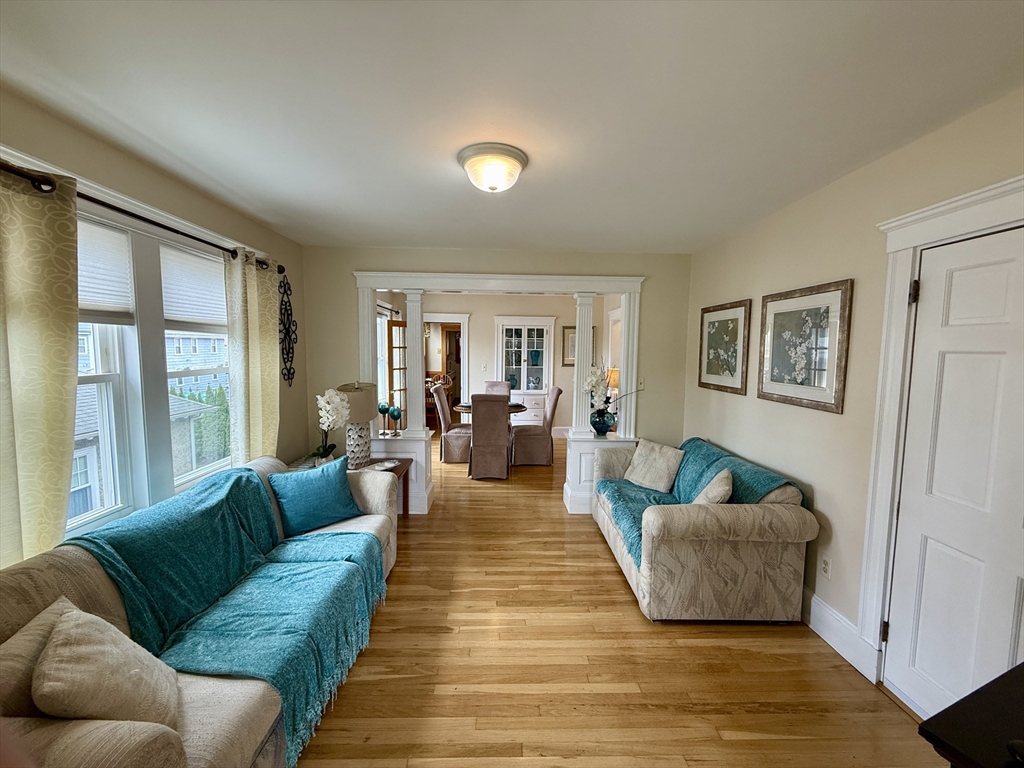 2 bed, 1 bath apartment for rent at 10 Newcastle Rd Unit 2, Peabody — photo 2 of 19