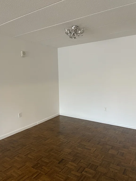 2 bed, 2 bath apartment for rent at 10 Norman St Unit 202, Salem — photo 4 of 9