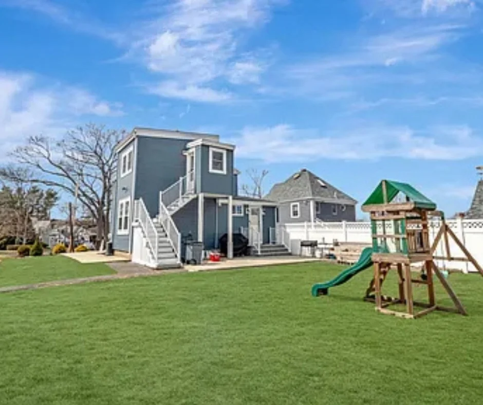 1 bed, 1 bath apartment for rent at 10 Oak St Unit 1, Saugus — photo 6 of 6