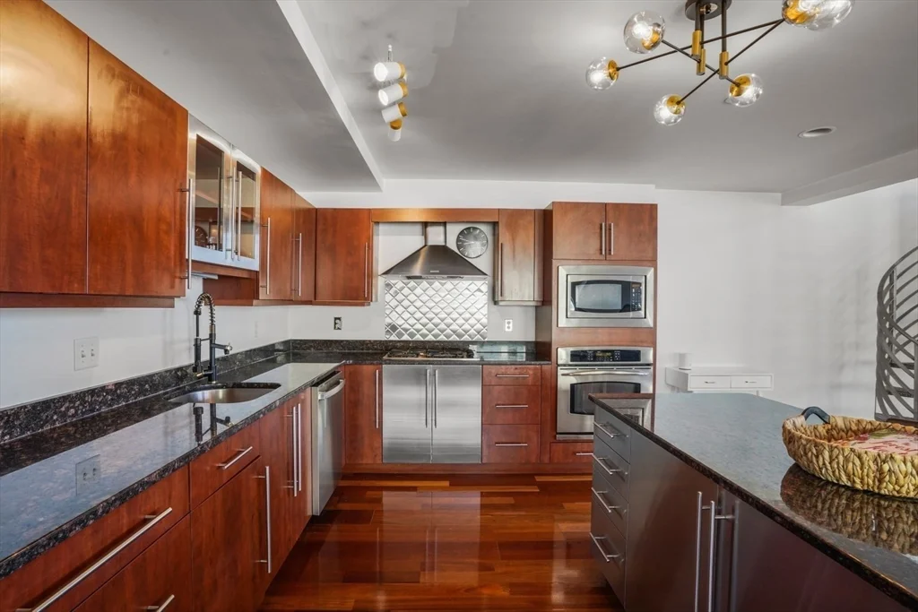 1 bed, 2 bath apartment for rent at 10 Ocean Ave Unit 414, Revere Beach — photo 9 of 24