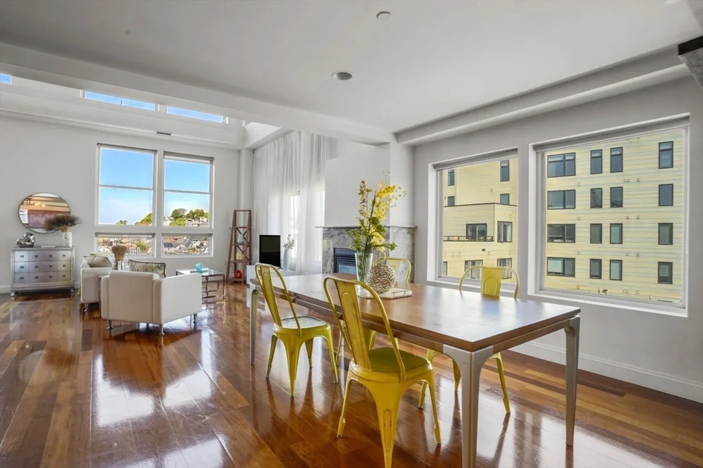 1 bed, 2 bath apartment for rent at 10 Ocean Ave Unit 414, Revere Beach — photo 4 of 24