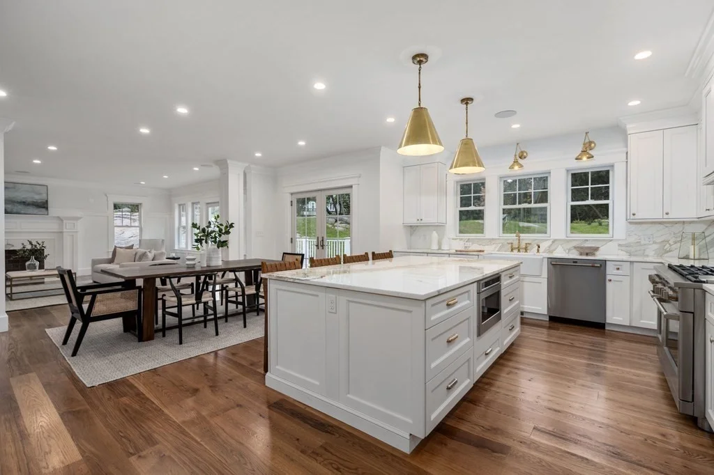 4 bed, 4+ bath apartment for rent at 10 Ocean Ledge Dr, Cohasset — photo 16 of 41