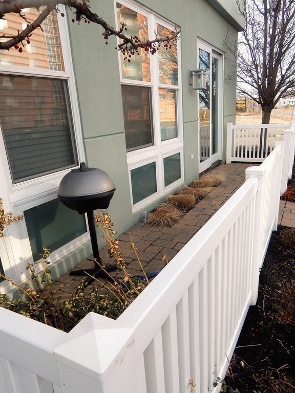 1 bed, 1 bath apartment for rent at 10 Ocean Unit 113, Revere — photo 5 of 14