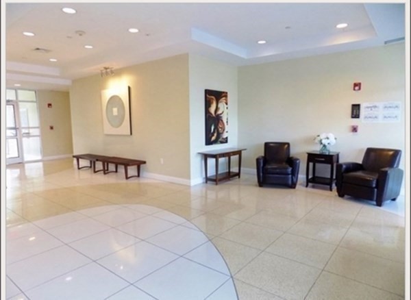 1 bed, 1 bath apartment for rent at 10 Ocean Unit 113, Revere — photo 3 of 14