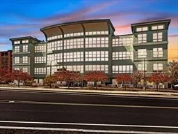 1 bed, 1 bath apartment for rent at 10 Ocean Unit 4004, Revere — photo 2 of 17