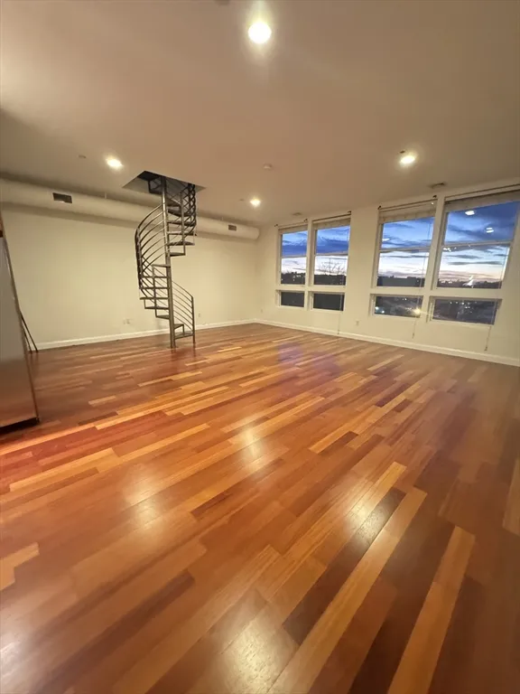 1 bed, 1 bath apartment for rent at 10 Ocean Unit 4004, Revere — photo 8 of 17