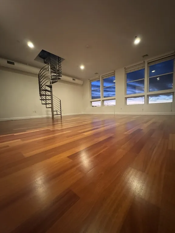 1 bed, 1 bath apartment for rent at 10 Ocean Unit 4004, Revere — photo 11 of 17