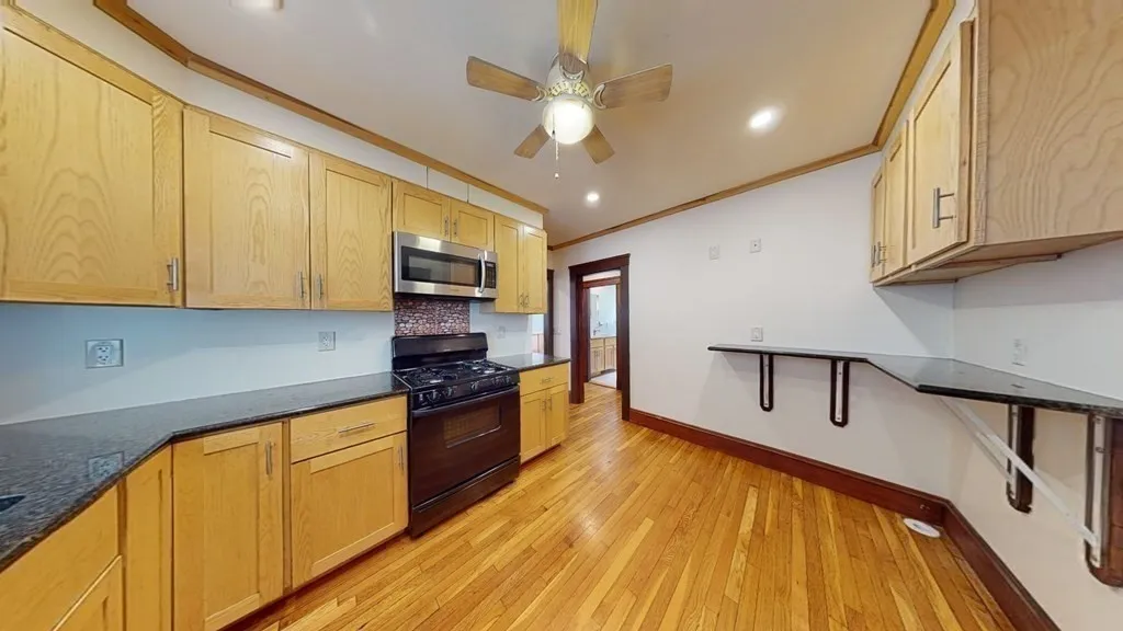 2 bed, 1 bath apartment for rent at 10 Oconnell Rd Unit 1, Dorchester — photo 2 of 23