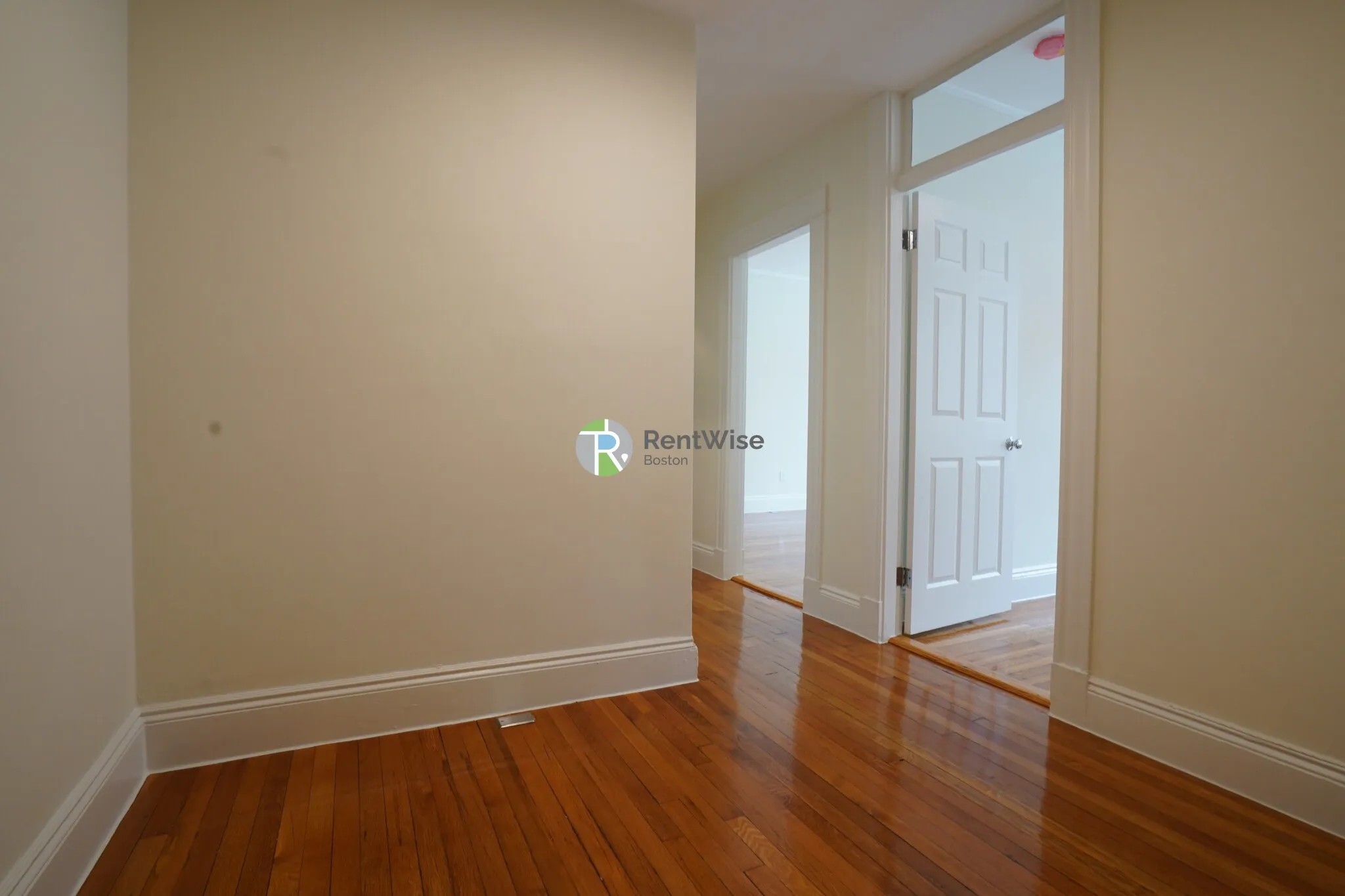 1 bed, 1 bath apartment for rent at 10 Orkney Rd Unit 23, Brighton — photo 1 of 21