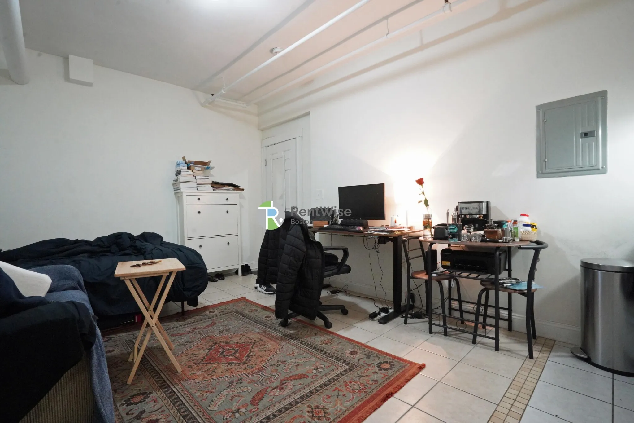 Studio bed, 1 bath apartment for rent at 10 Orkney Rd Unit C, Brighton — photo 1 of 12