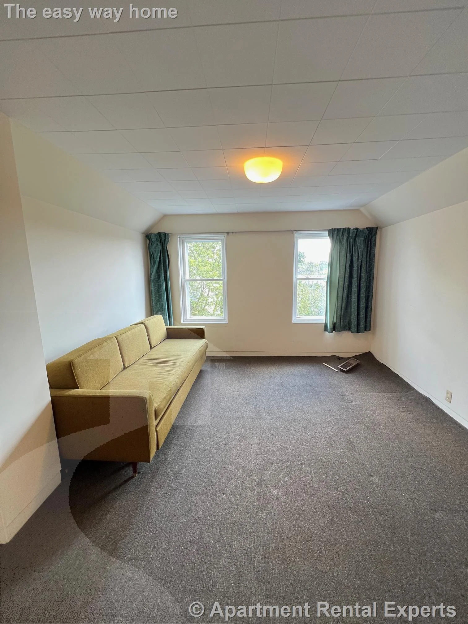 5 bed, 2 bath apartment for rent at 10 Packard Ave Unit 2, Tufts — photo 11 of 28