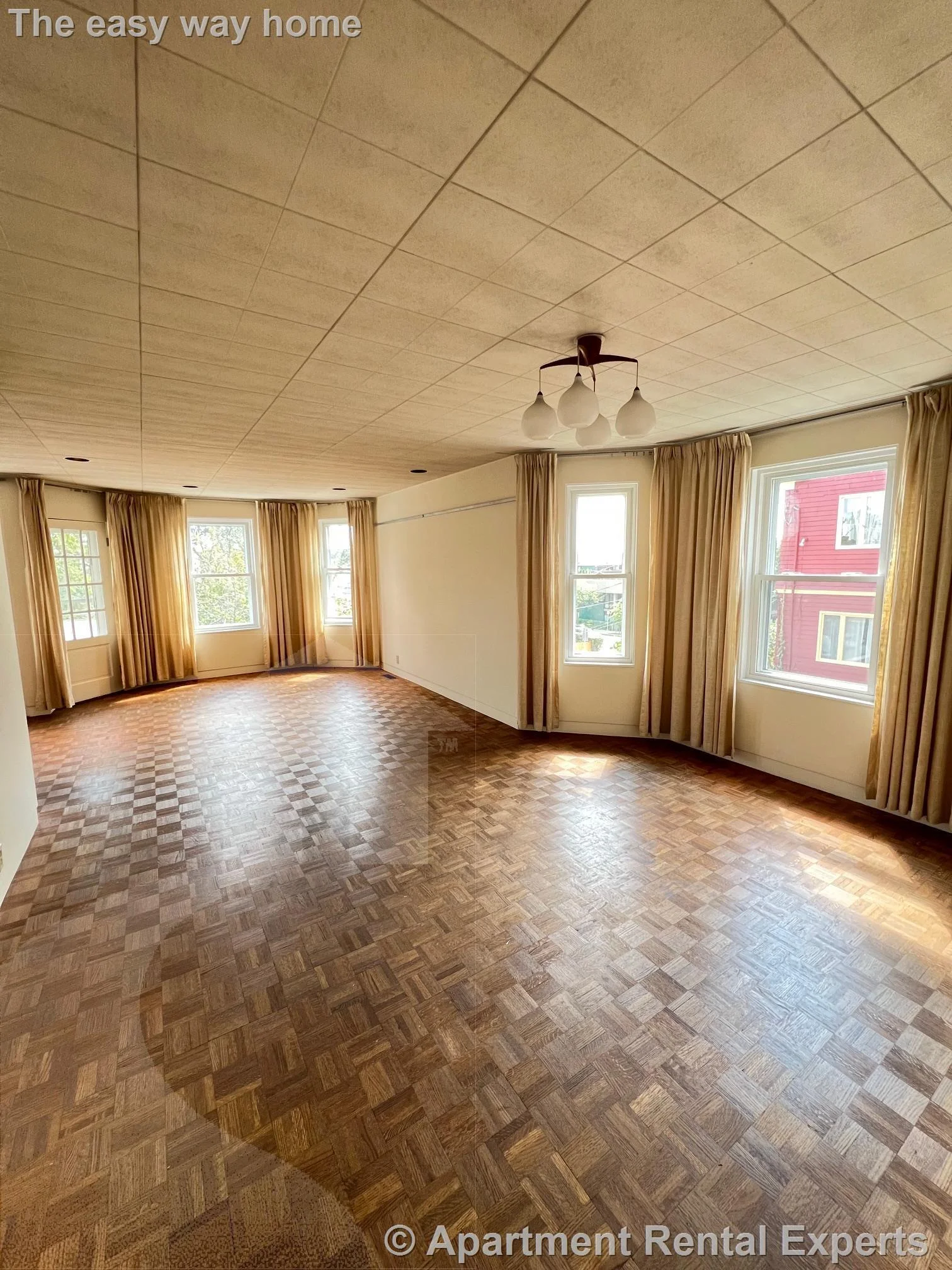 5 bed, 2 bath apartment for rent at 10 Packard Ave Unit 2, Tufts