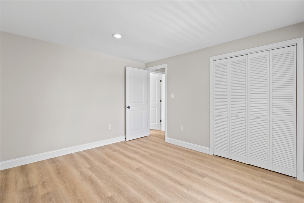 2 bed, 1 bath apartment for rent at 10 Paris Ave Unit A, Worcester — photo 15 of 27